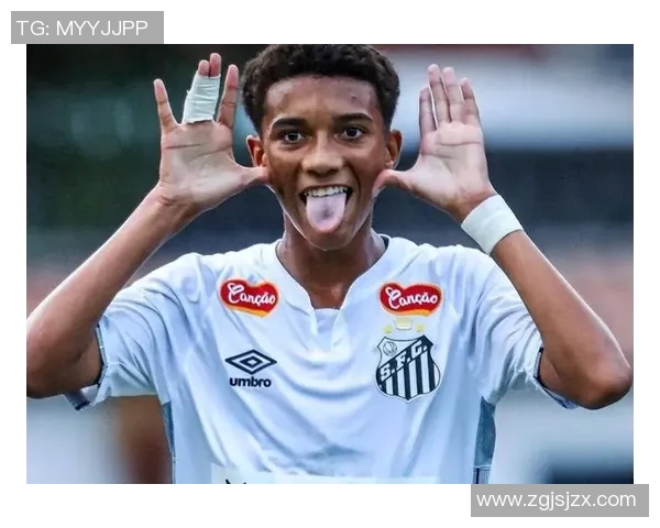 《踢向梦想的传承 足球传奇球星之子如何超越父亲的辉煌》